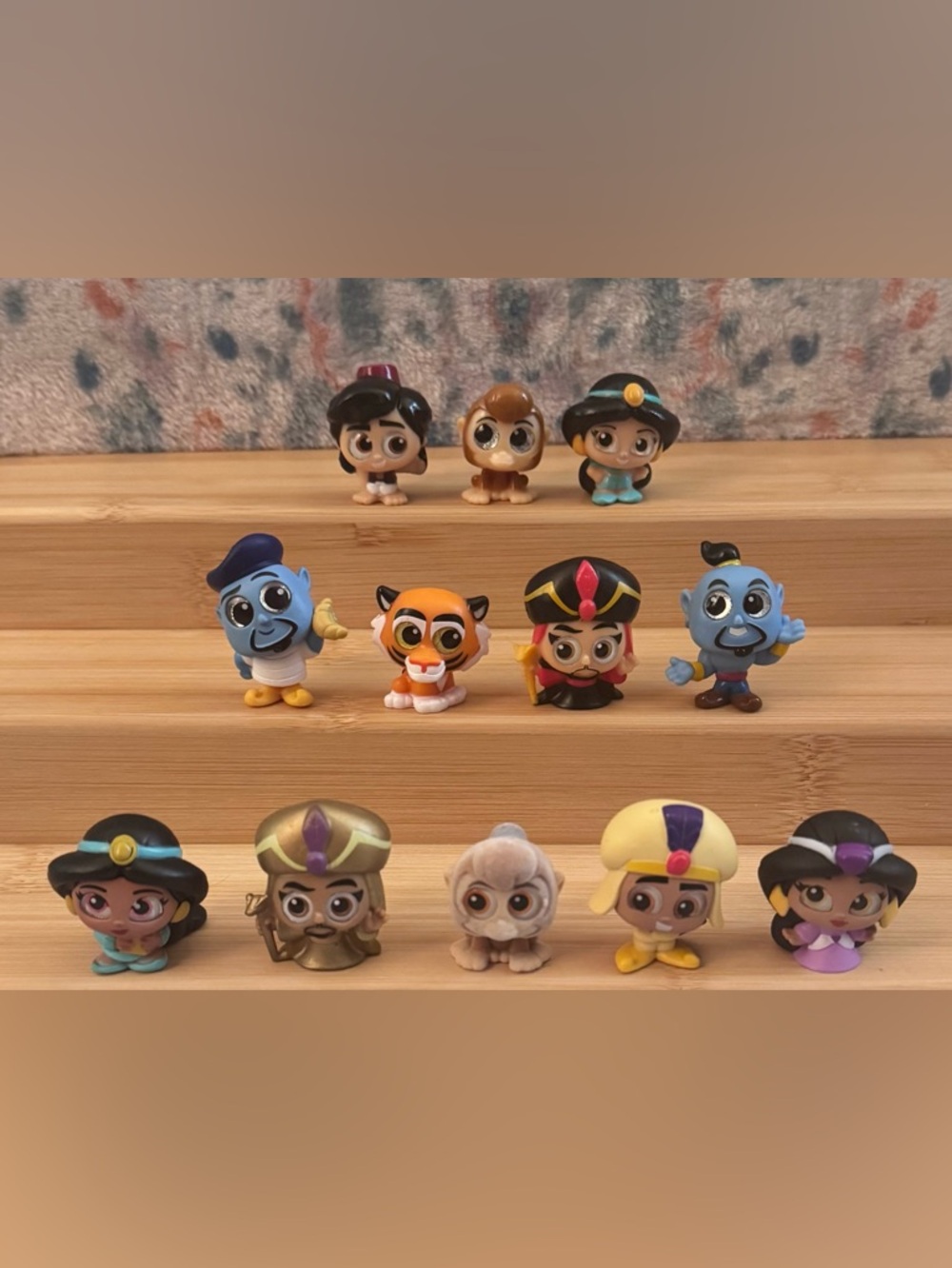 Disney Doorables ALADDIN MIXED SERIES LOT OF 12 FLOCKED ABU
